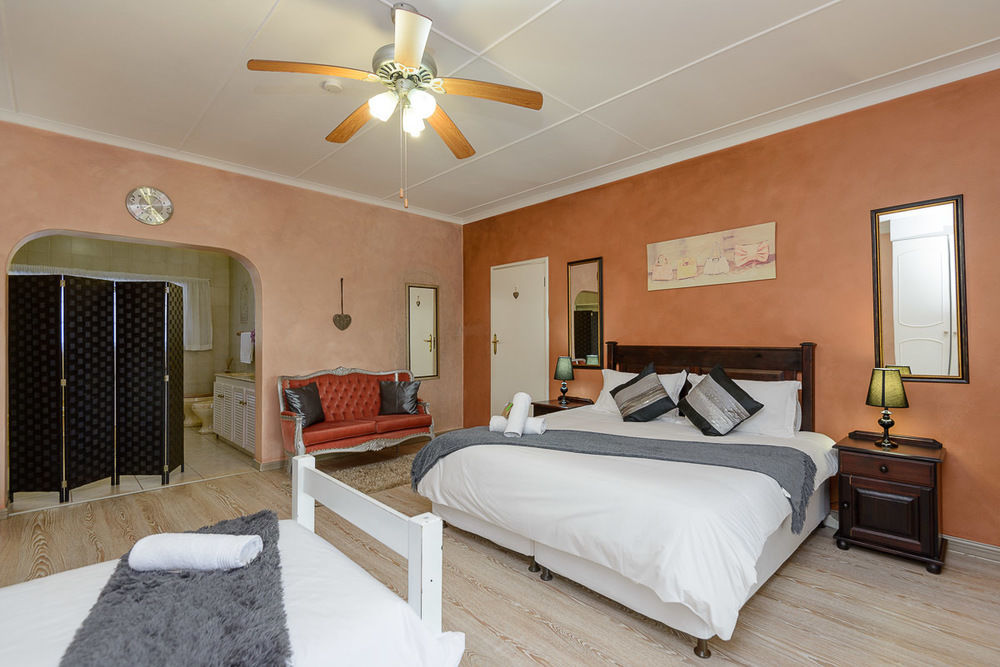 Zesty Guesthouse Порт-Эдвард Экстерьер фото