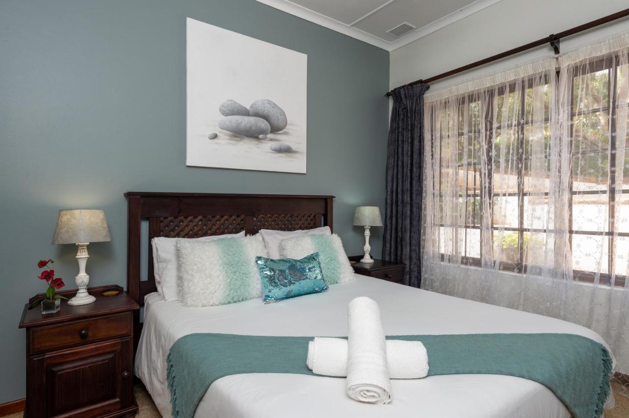 Zesty Guesthouse Порт-Эдвард Экстерьер фото