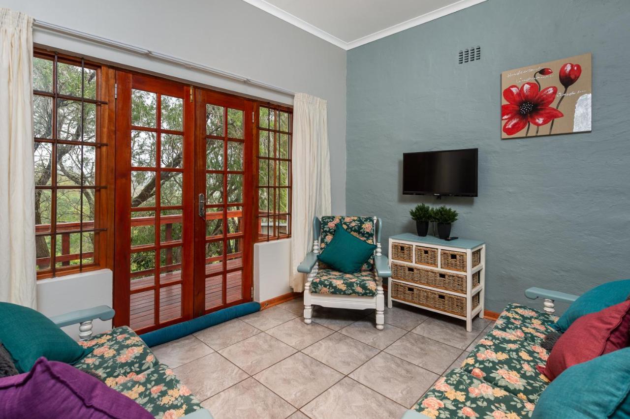 Zesty Guesthouse Порт-Эдвард Экстерьер фото