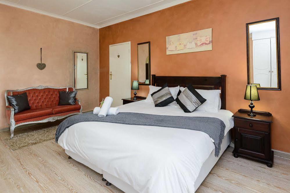 Zesty Guesthouse Порт-Эдвард Экстерьер фото